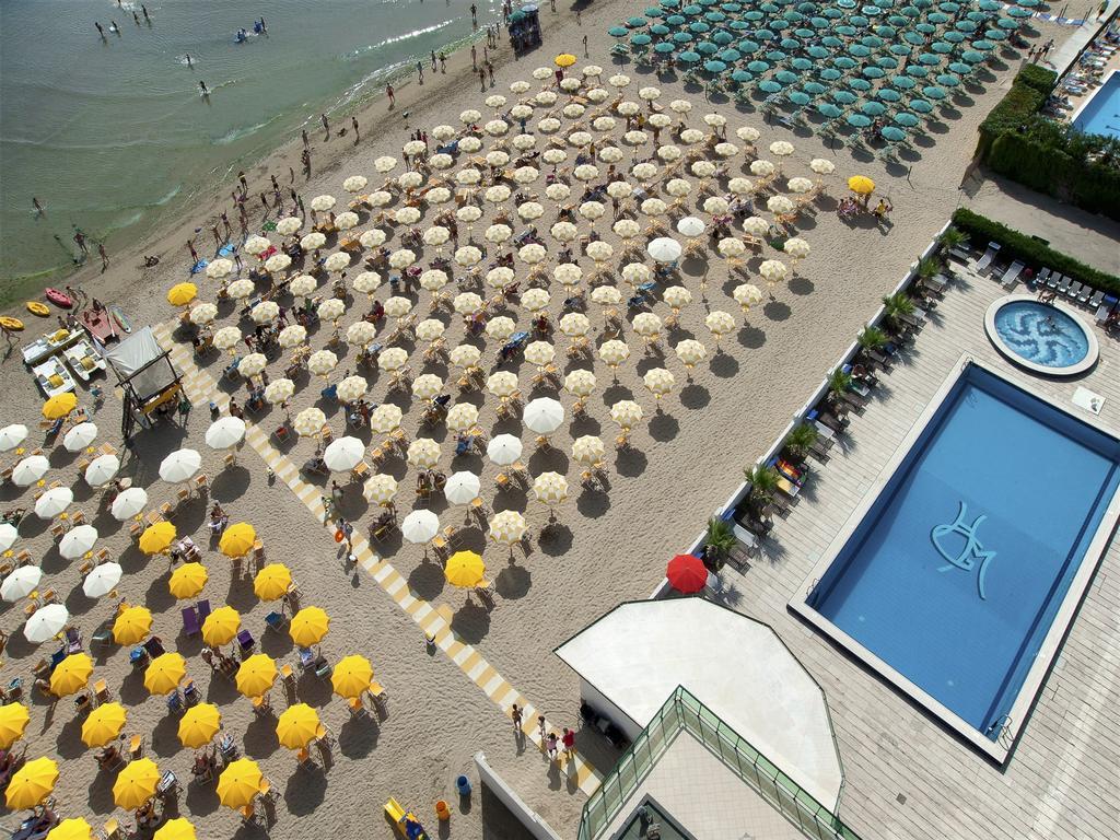 Club Esse Mediterraneo Montesilvano Marina Buitenkant foto