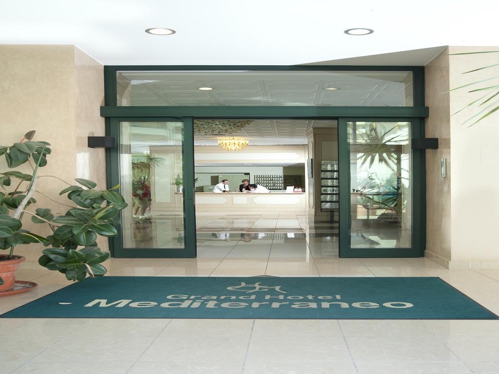 Club Esse Mediterraneo Montesilvano Marina Buitenkant foto